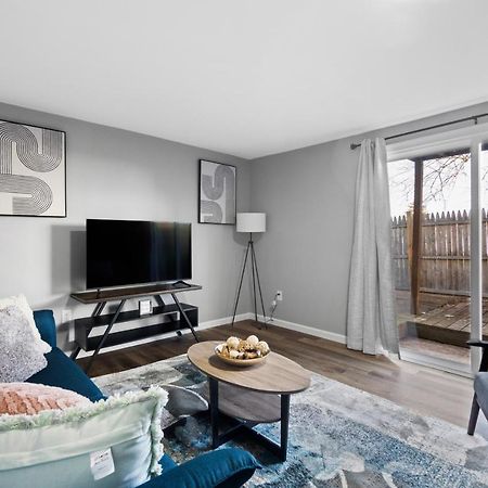 Lovely 3 Bedroom Colonial Home Middletown Dış mekan fotoğraf